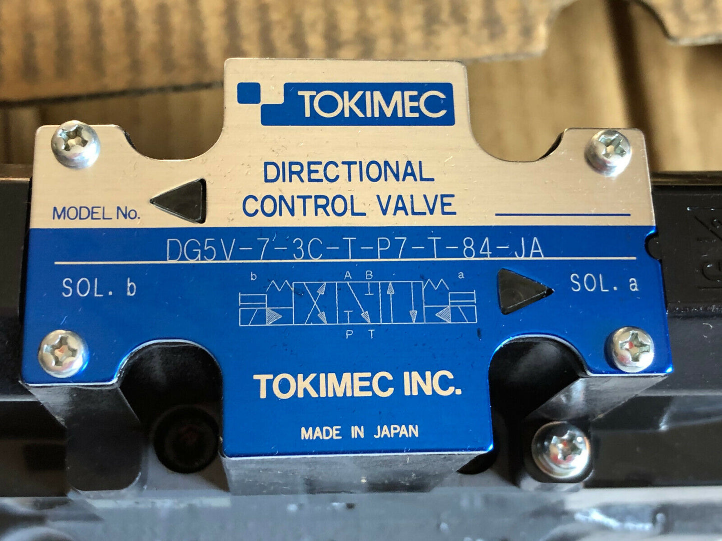 New Tokimec Dg5v-7-3C-T-P7-T-84-Ja Solenoid Pilot Operated Directional Valve,Fd