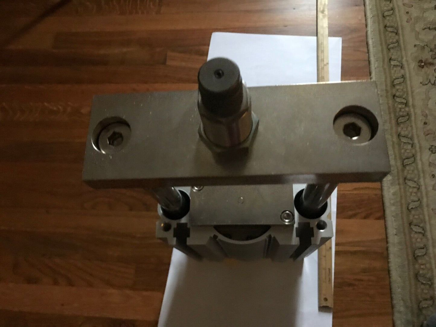 Smc Mgpl100tf-200-Xc69,Smc Mgpl100te200 Pneumatic Guided Cylinder,Mgpl100tf,Aq