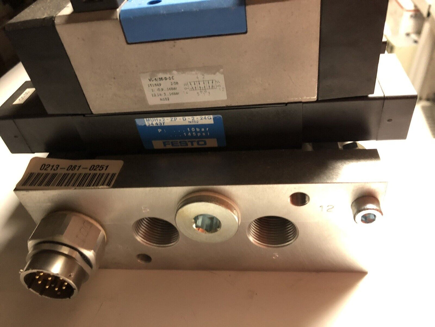 Festo Vimp-04 0020555557 Valve Muhx2-Zp-D-2-24G,Vl-5/3E-D-2C,Iepl-04-D-2 Vigk,Ew
