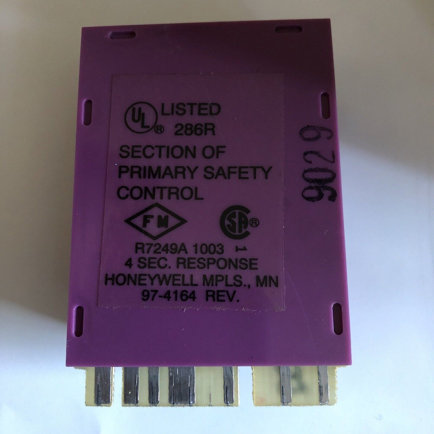 Honeywell Bc7000l 1000 W/R7249a 1003 Microcomputer Burner System,Bc7000l 1000,Bp