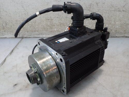 Yaskawa Sgmgh-44A2a-Yr15 Ac Servo Motor, 200 Vac, 1500 Rpm,Ar