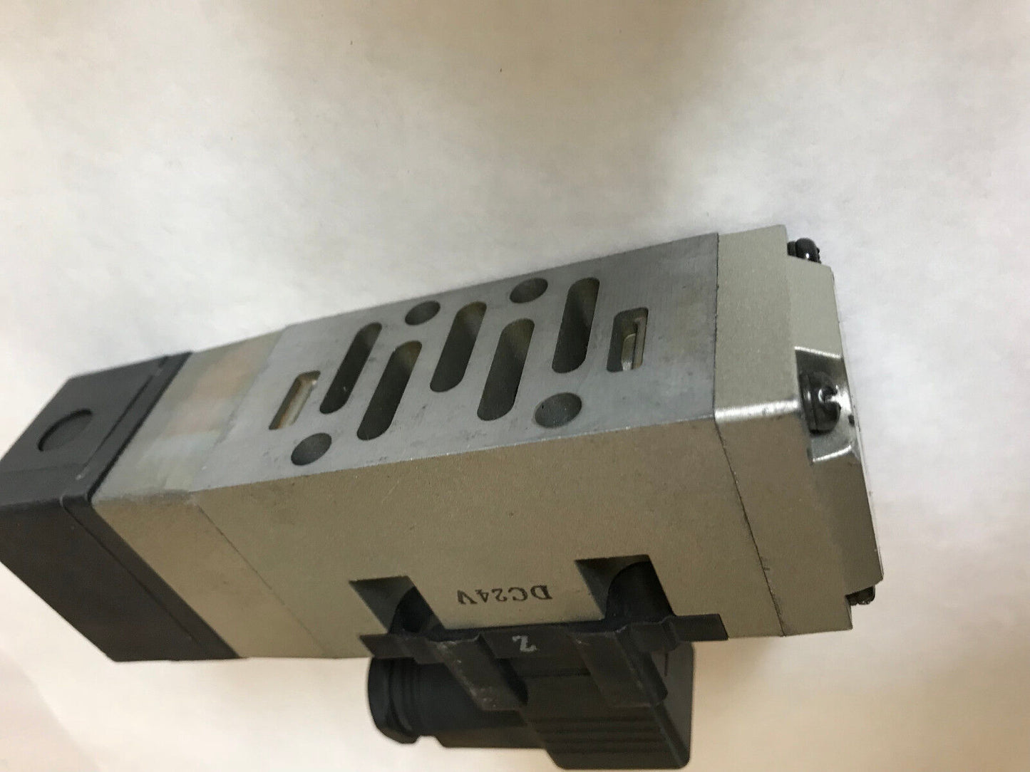 New Smc Vp7-6-Fg-S Pneumatic Solenoid Valve Dc24v,Ac