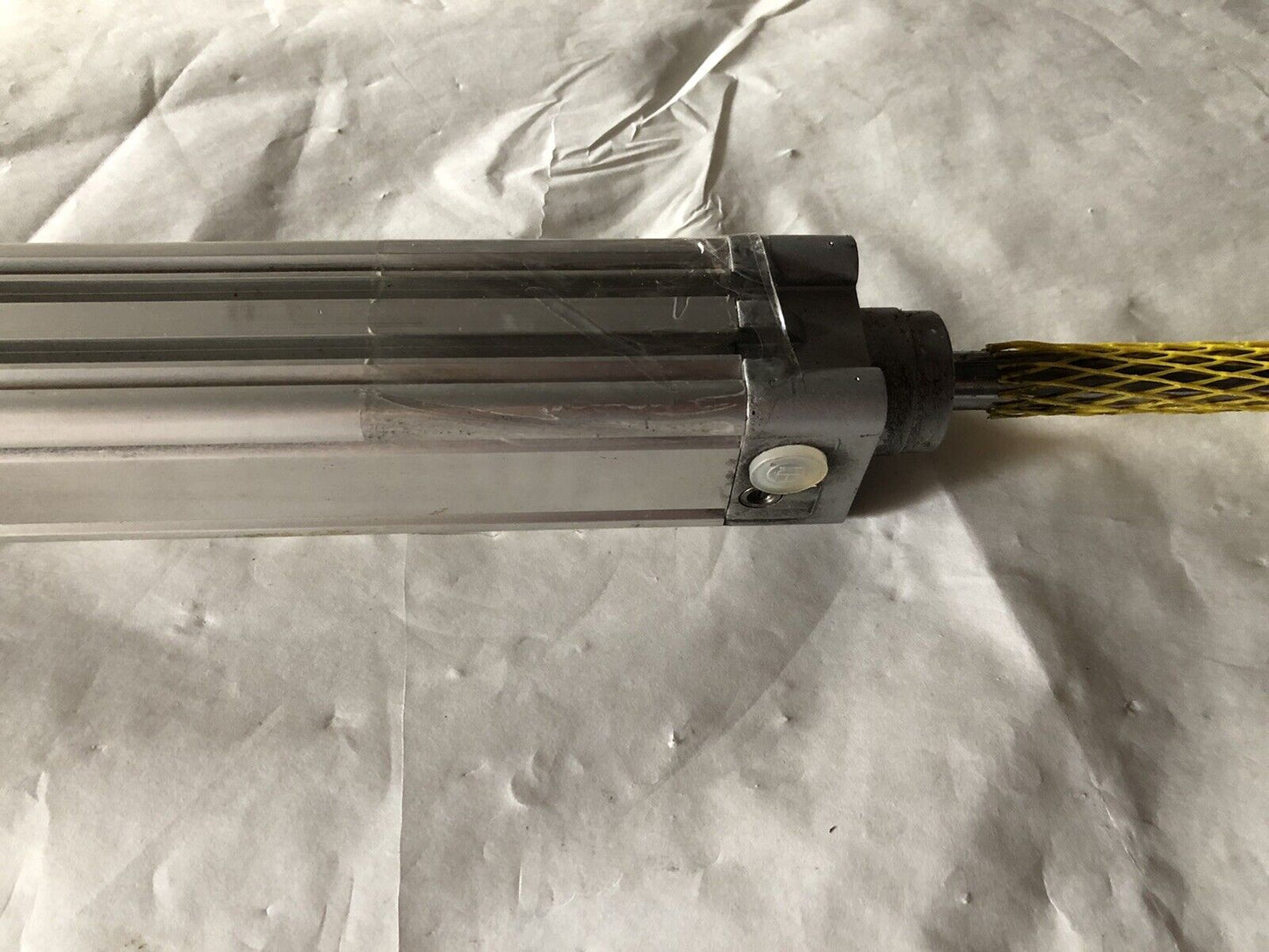 New Festo Dnc-32-320-P-A-S2 Pneumatic Cylinder,32Mmbore,320Mmstroke 1/8"Npt,Bb