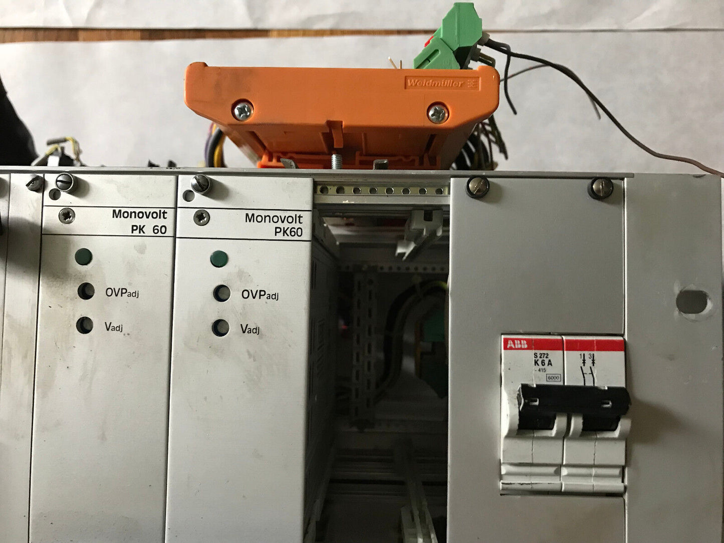 Cont Tec Cdis-A Plc System,Chassis & Vero Pk60 Power Supply Monovolt,S964701,Ag