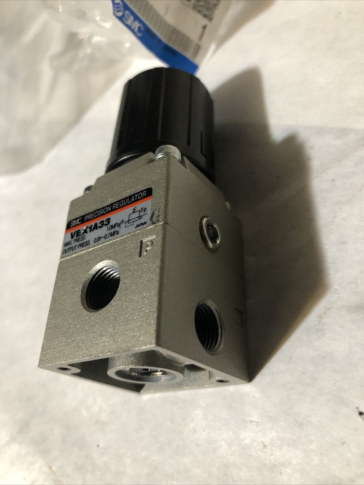New Smc Vex1a33, Vex1a33-01 Precision Pneumatic Regulator, 1.0Mpa, 1/8"Npt,Br