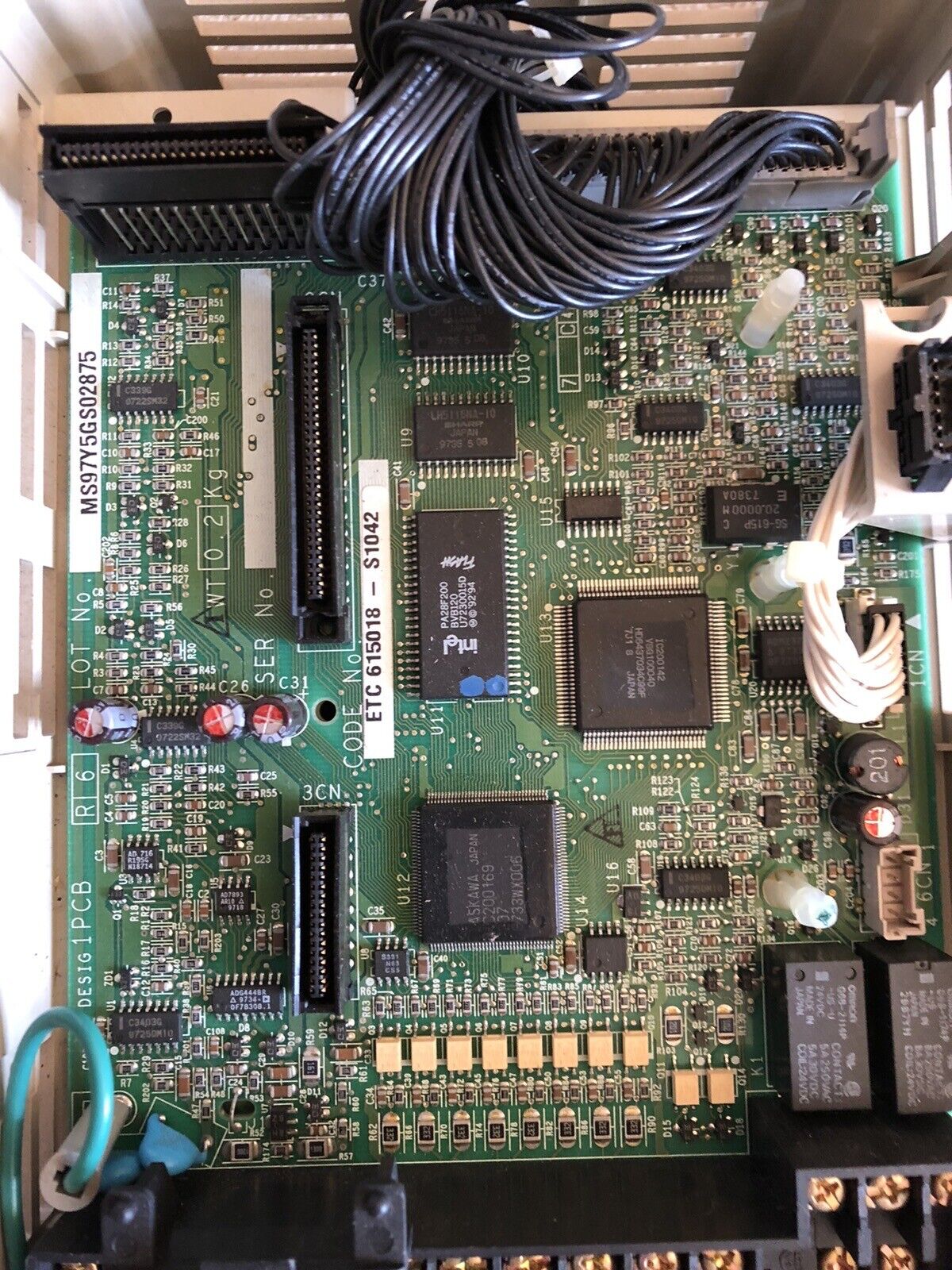 Yaskawa Cimr-G5u20p4 Ac Drive,3 Ph 200-230 Vac,3.9 Amp,G5u-43P7,Yplt31001-1G,Aa