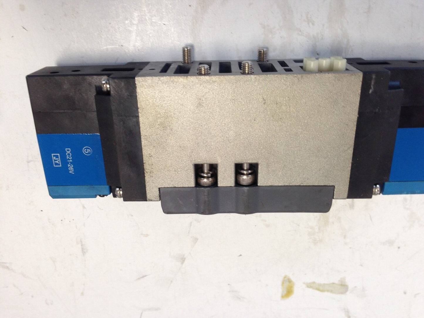 New Smc Vss8-6-Yjz-D-3Ez-V1 Valve Dc21-26V 24Vdc,Fi