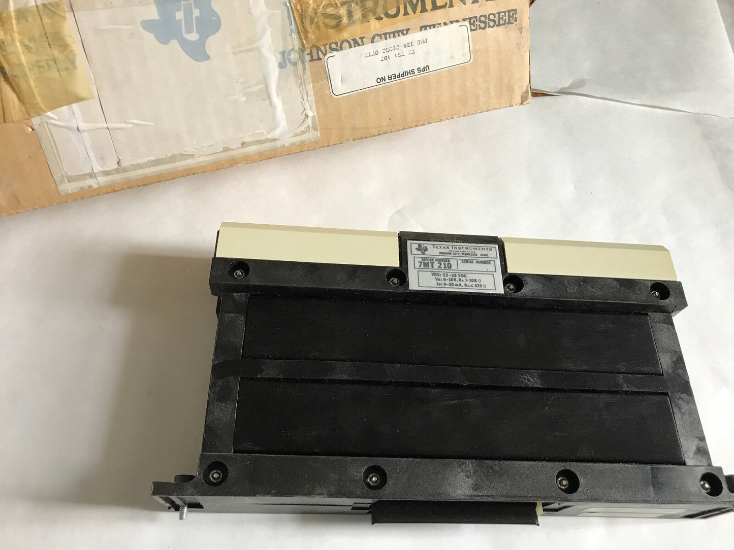 New Texas 7Mt210 Analog Output Siemens Module 28Vdc 200Va 4Channel,St