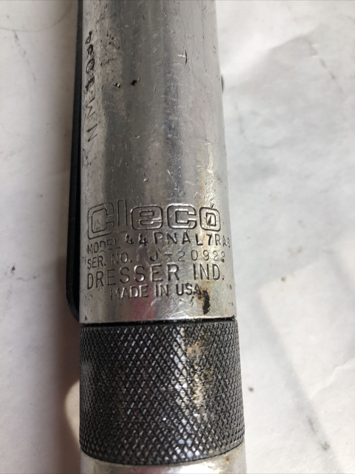 Cleco Right Angle Pneumatic Nutrunner 1/4" Drive 44Rnal7ra8,Nm1094 Vrc,Fd