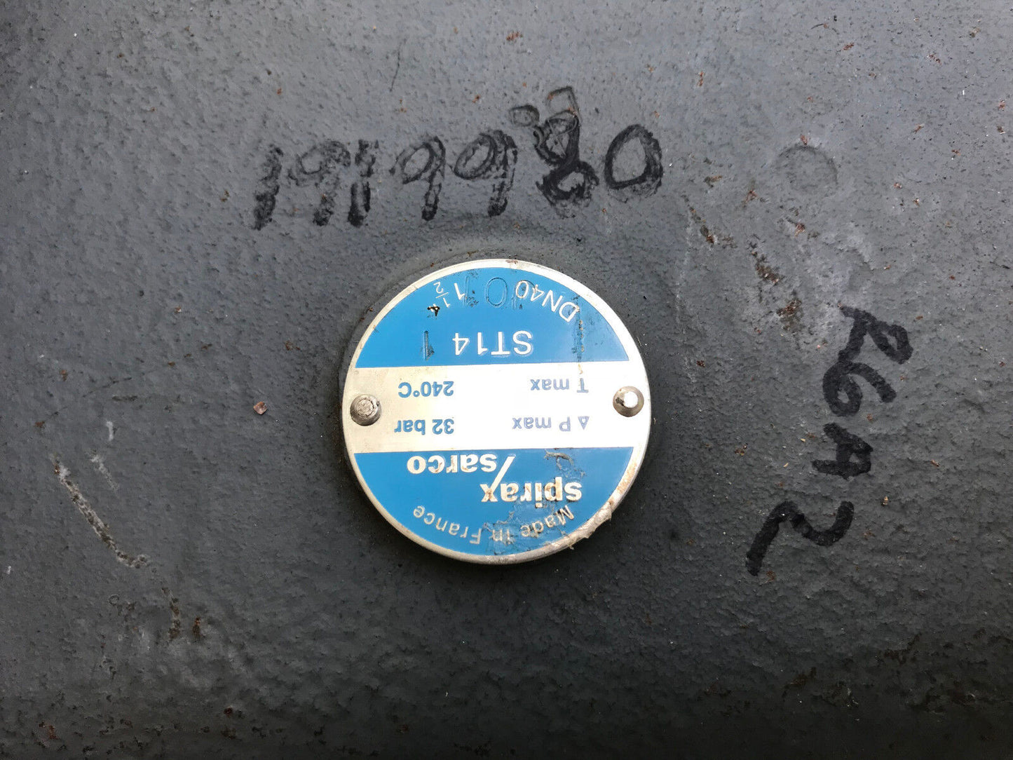 St14 1 Spirax Sarco St14,Dn40 32Bar Valve,1-1/2" Pn40 Gsc25n,Sensor Chamber,Tg