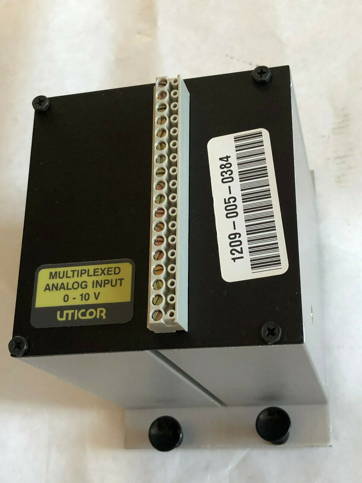 Uticor Technology 75M37 Multiplexed Analog Input, 0-10 V,Da