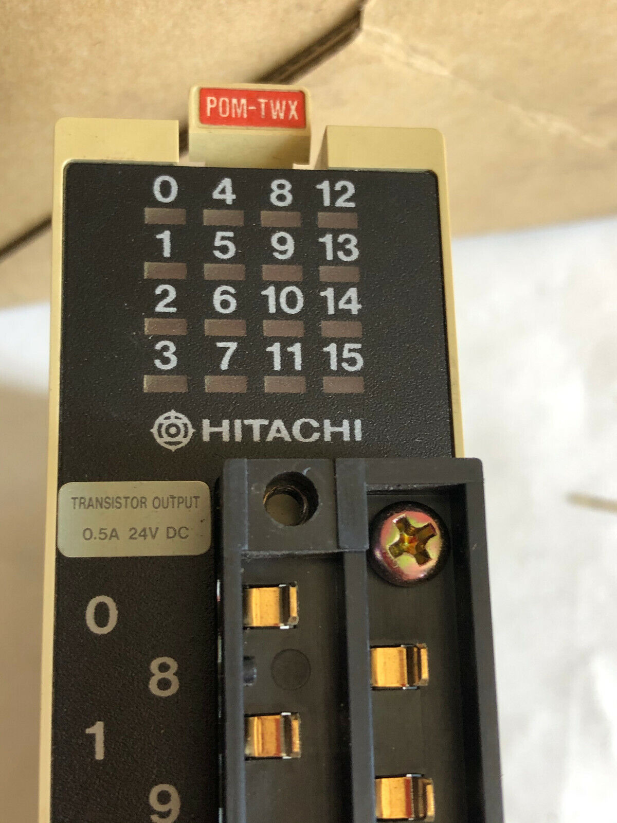 Hitachi 33016135-6, 16Point 24Vdc Sink Transistor H200 Pom-Tw, 1696-7333,Cf