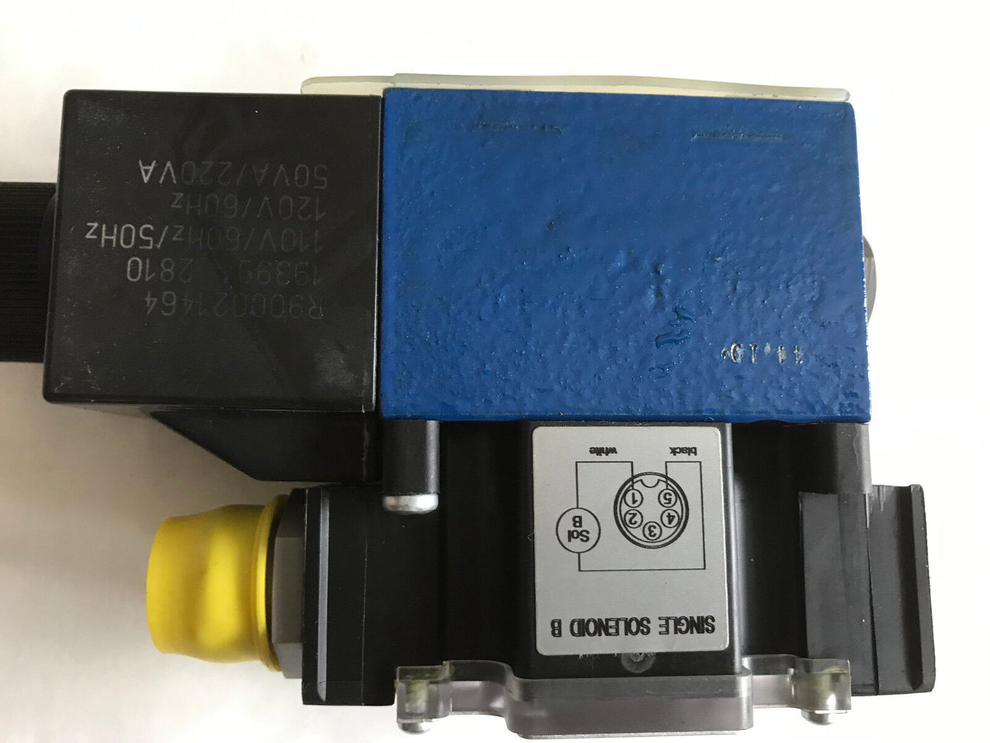 New Rexroth R900945536 Hydraulic Solenoid Valve 4We 6 D62/Ew110n9dk25l So779,Sc