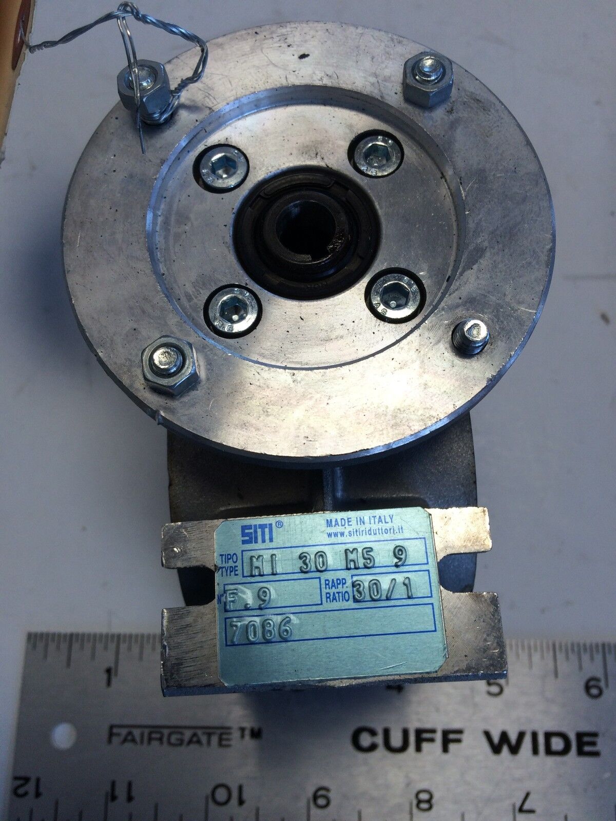 Siti Mi-30-M5-9 Gear Reducer,30:1 Ratio,9Mm,14Mm Bore Diameter, M1 30 M5 9,Bp