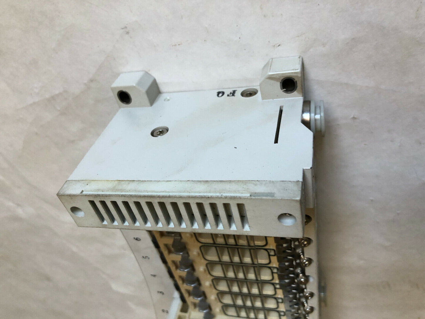 New Smc Vv5q21-08C6t0-Ns,Fq Pneumatic Manifold Plug-In, 3/4" Npt,Smc Vv5q21,Ew