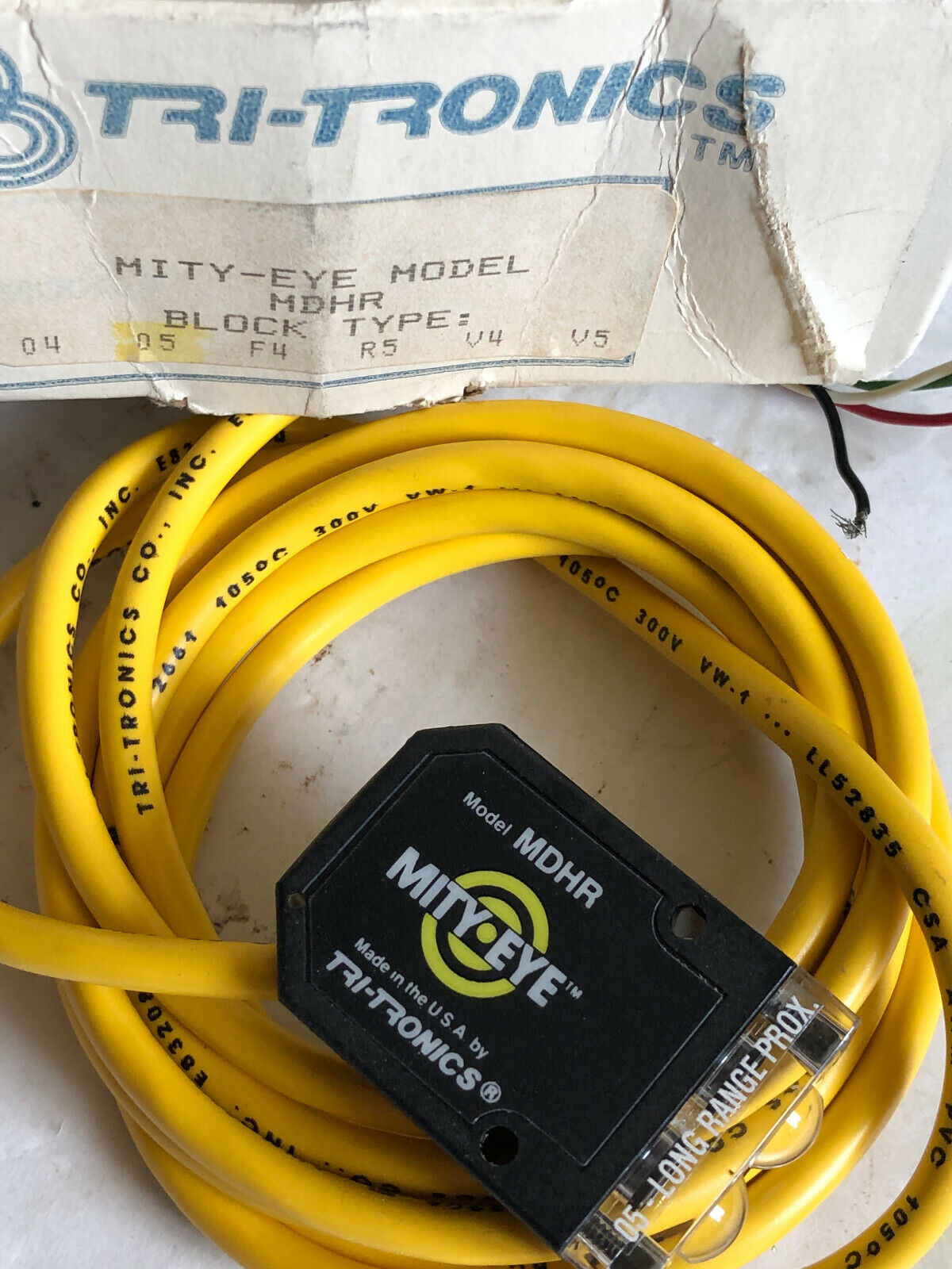 New Tri-Tronics Mdhr Mity-Eye Block Type Sensor E83208,Db