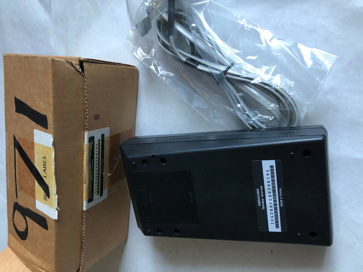 New Fanuc Ic620acc003a Operator Interface Micro Plc Hand-Held W/Cable,En