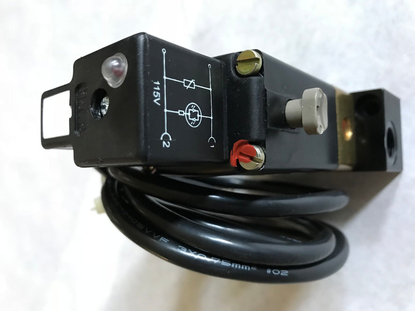 New Burkert 00459002,120V Pneumatic Solenoid Valve 0331 C 5/32 Frm Br,Es