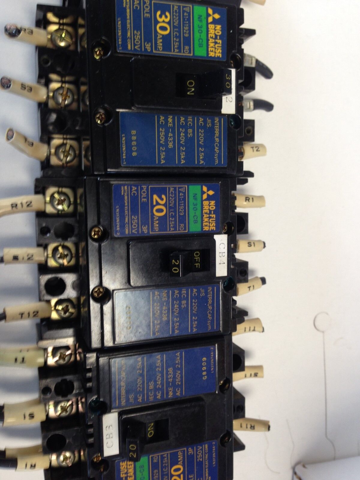 Lot 6 Mitsubishi Electric No-Fuse Breaker Nf30-Cb,Cp-B,20Amp,30 Amp,41-14668,Ek