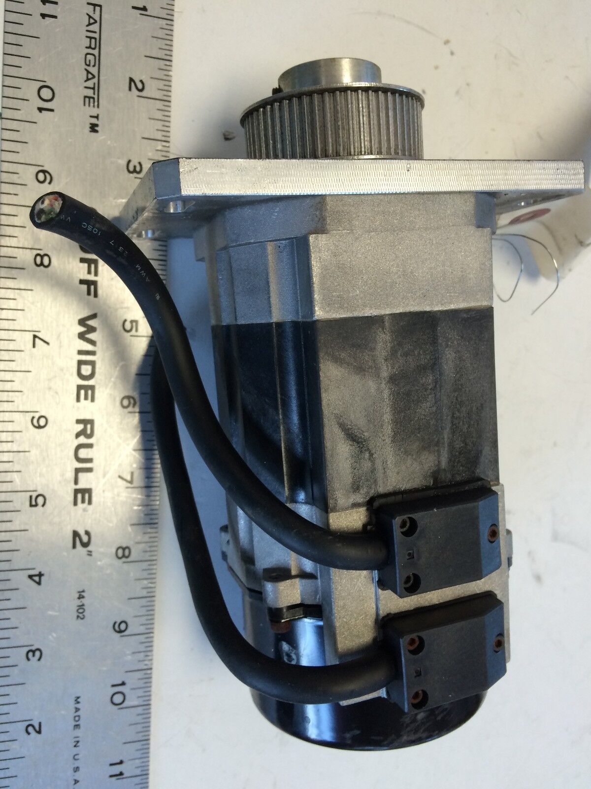 Sankyo Seiki H37lk52 Ac Servo Motor, 366 W , Rpm: 4000,Bp
