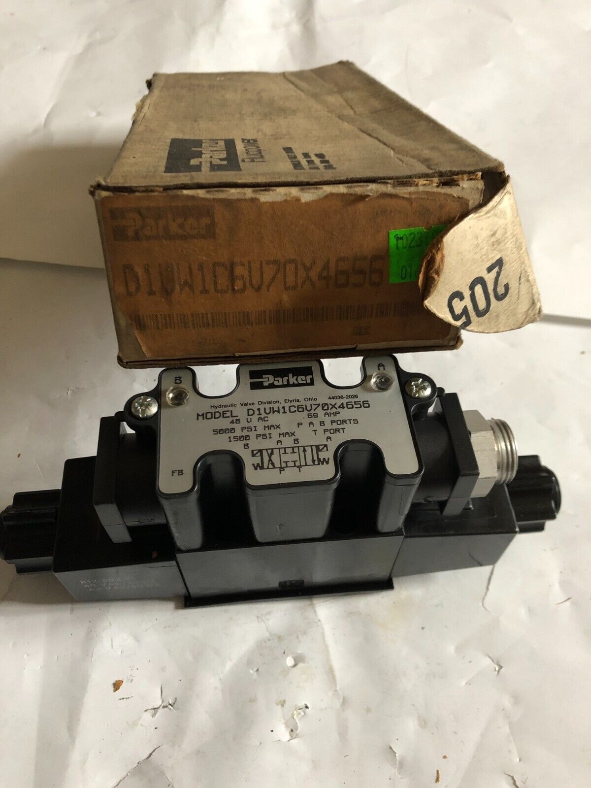 Parker Hannifin D1vw1c6v70x4656 Solenoid Operated Directional Control Valve,Bt