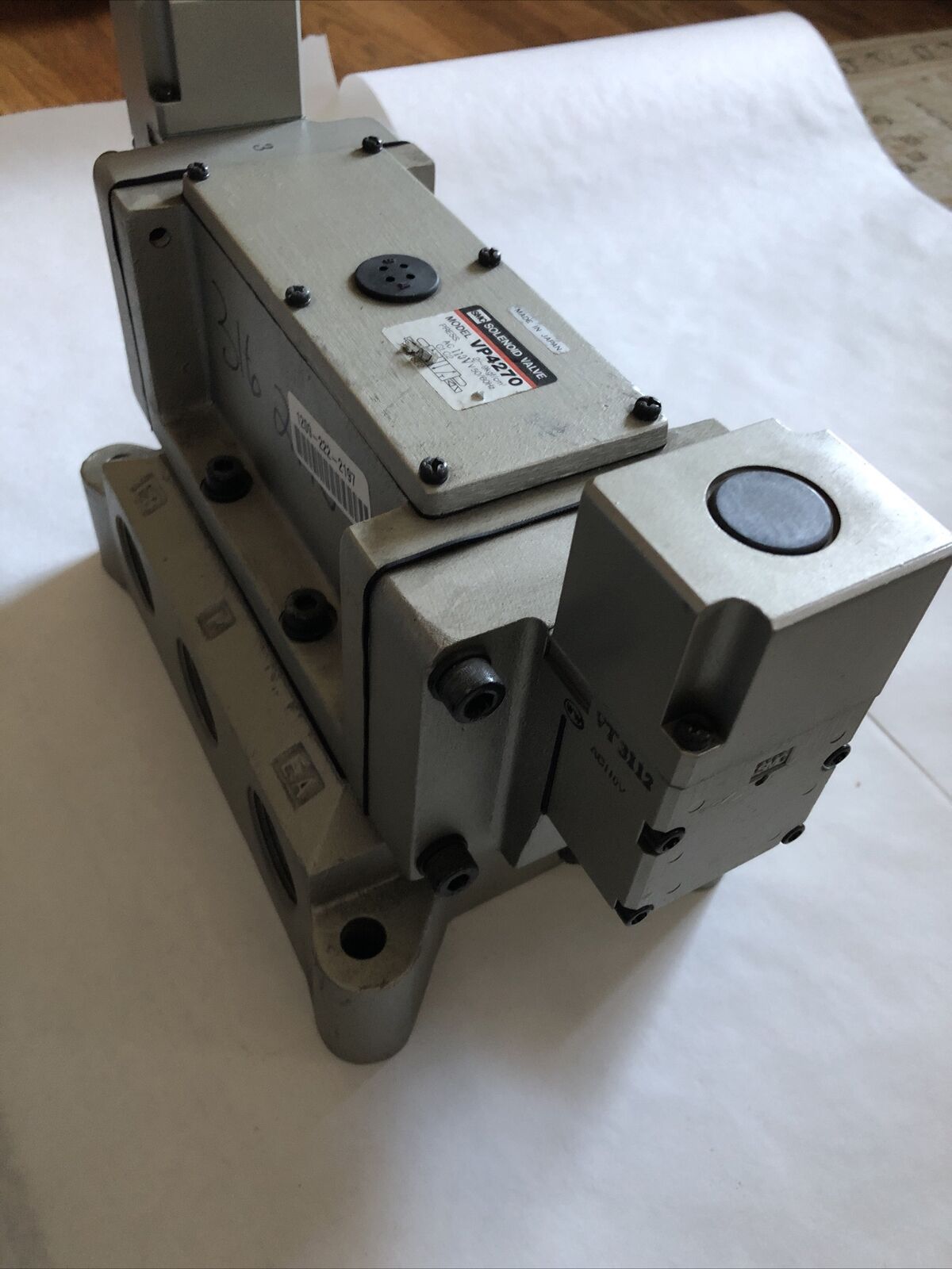 New Smc Vp4270 Pneumatic Double Solenoid Valve Vt3112,Ac110v Coil,Dg