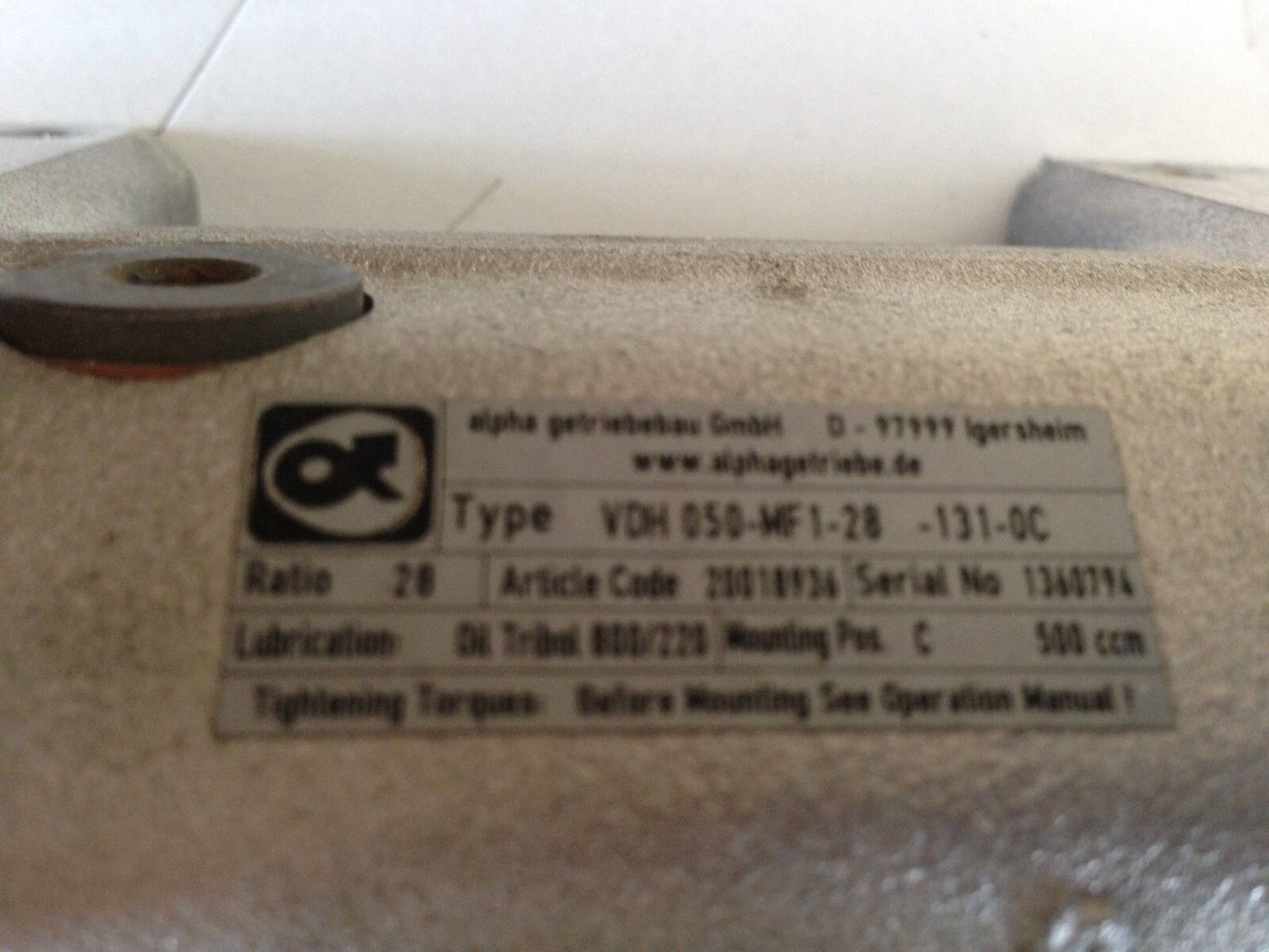 New Alpha Vdh 050-Mf1-28-131-0C V-Drive Right-Angle Servo Gear Reducer,28:0,Fa