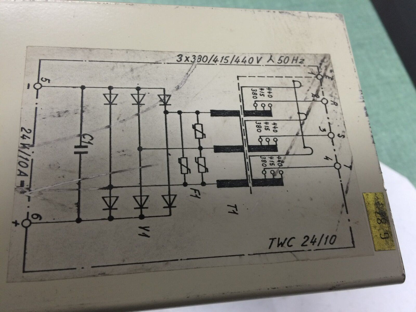 Siemens Twc 24/10 Power Supply, 220/440 V, 24 V, 3X380/415/440V 50Hz,24V/10A,Bs