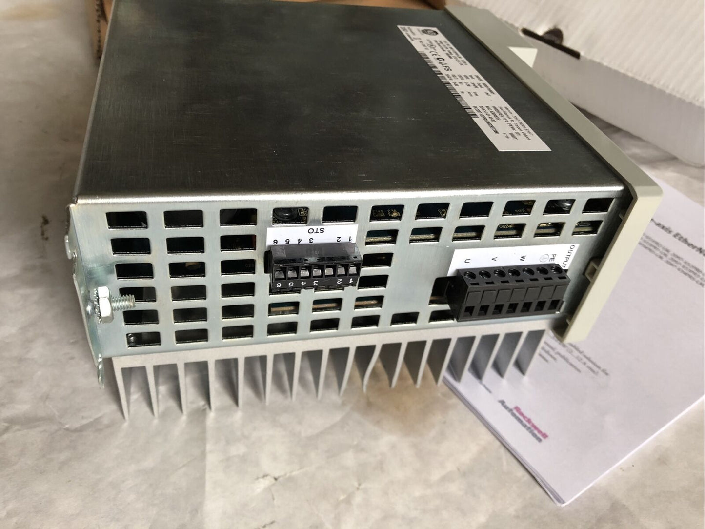 Allen Bradley 2097-V33pr5-Lm Ser:A,Kinetix 350,Sc