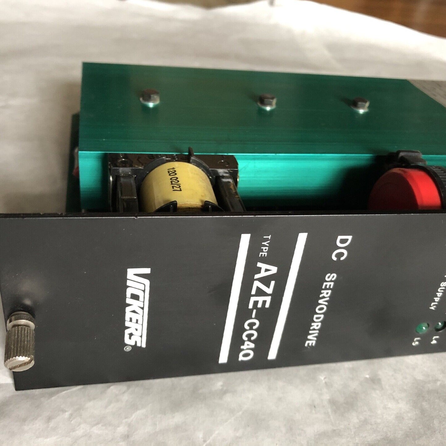 Vickers Aze Hv12/Ao-R,Aze-Cc4q,120.04.04B Dc Servodrive,Aze-Cc4q,Em