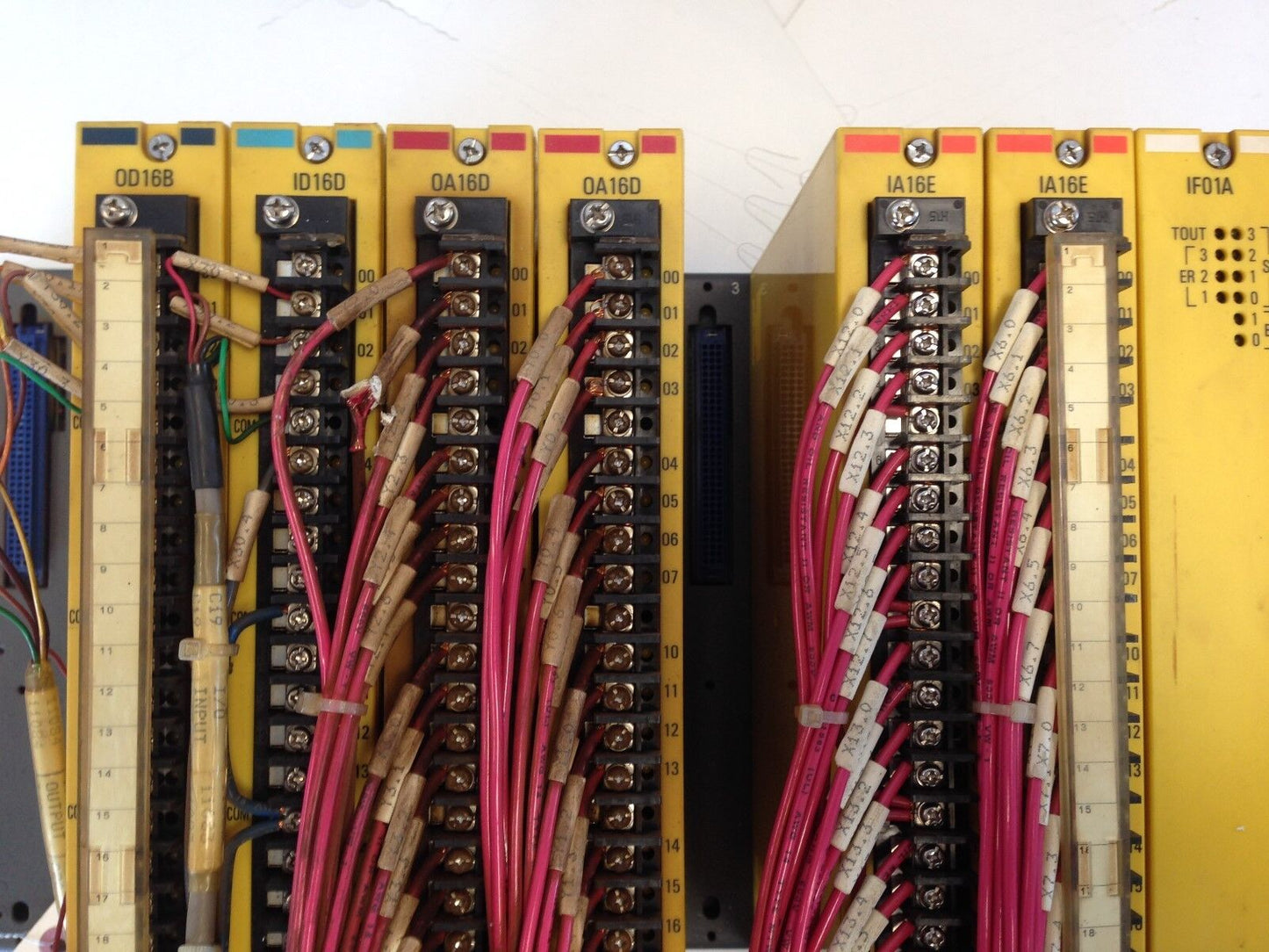 Fanuc A16b-1310-0010/06A,A03b-0801-C129, A03b0801c101,If01a,Ia16e,Oa16d,Od16b,Df
