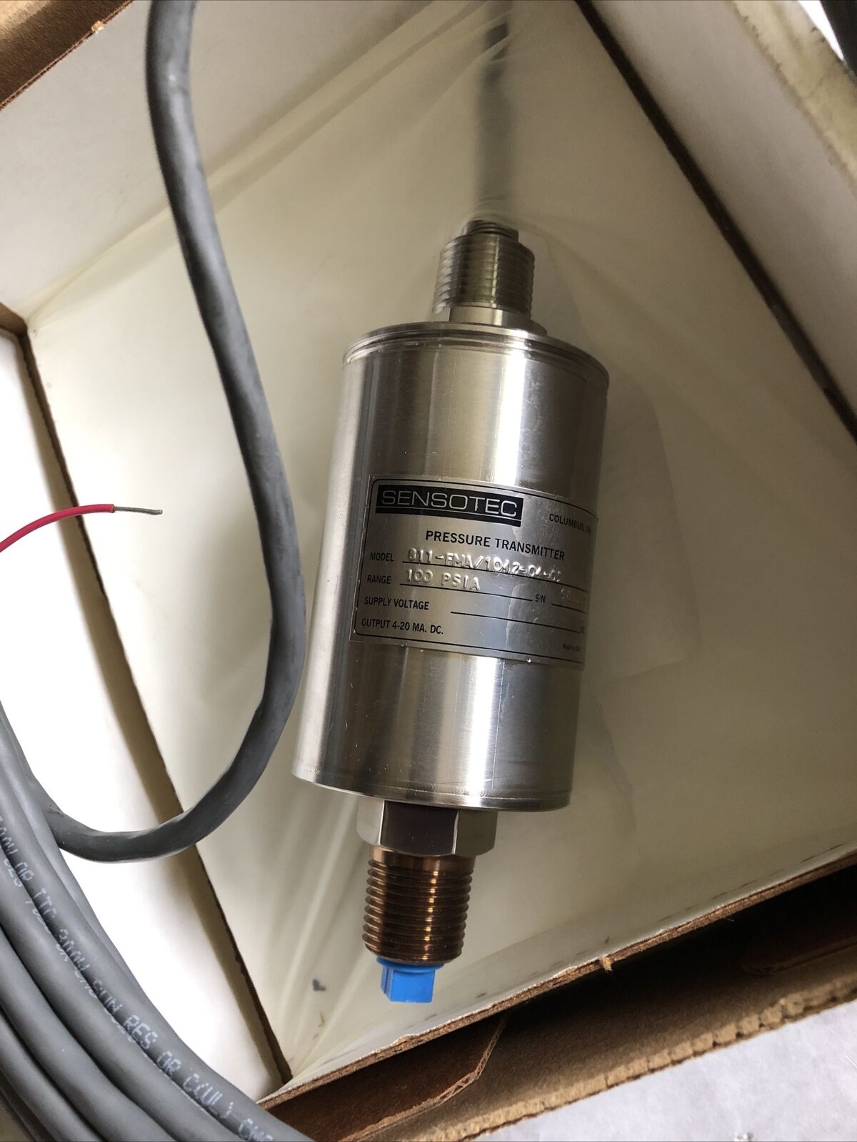 New Sensotec 811-Fma/1042-04-03 Pressure Transmitter,Eg