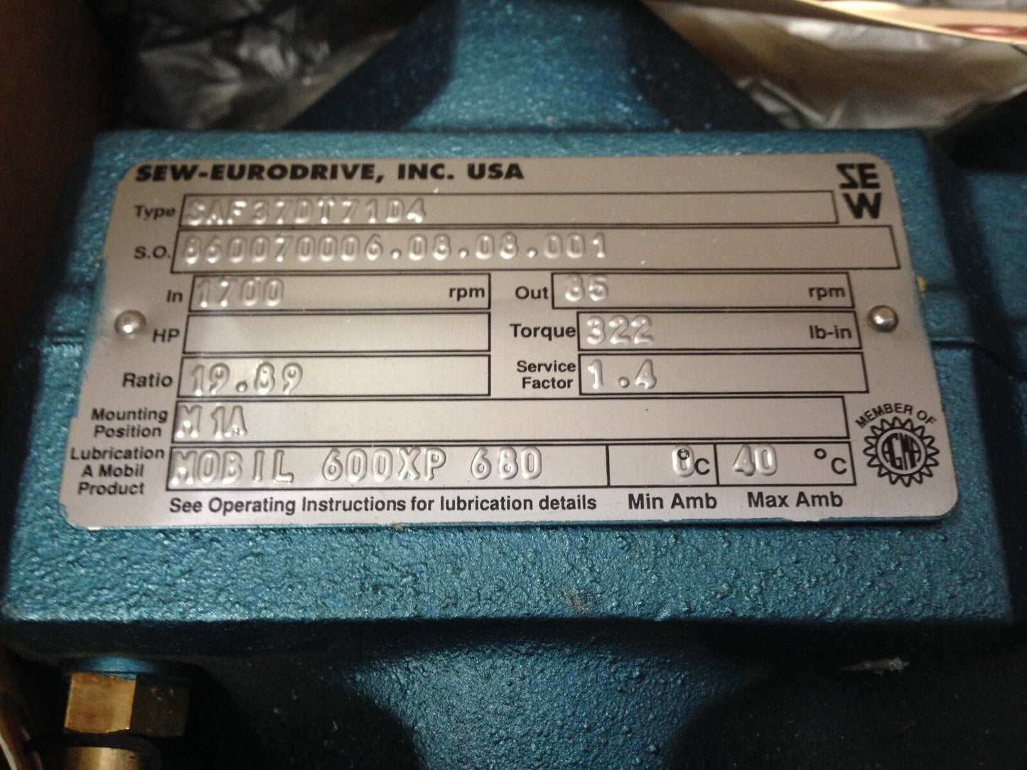 New Sew-Eurodrive Saf37dt71d4 Ac Gearmotor,19.89:1 Ratio,Dft71d4,K19,Ey