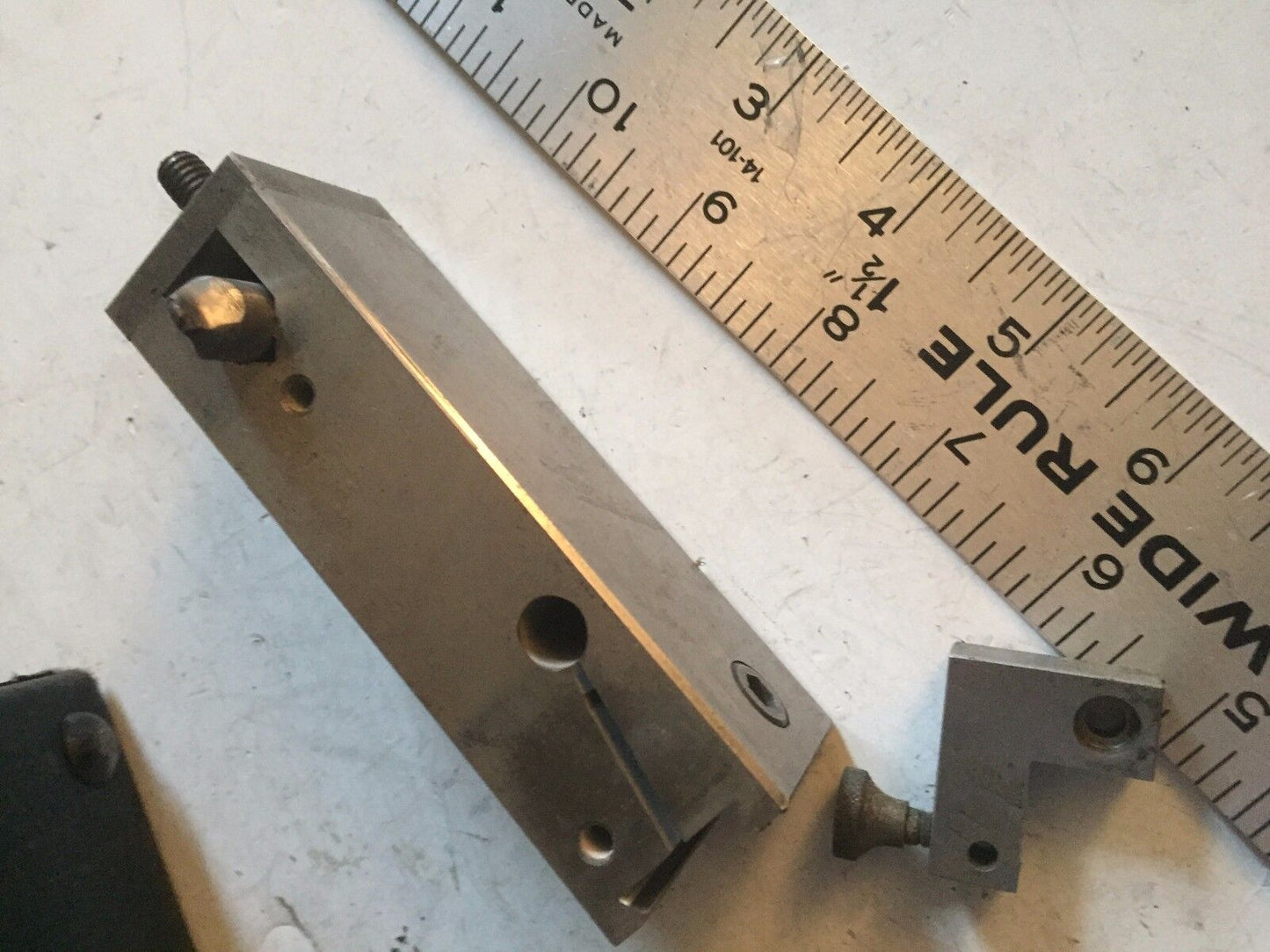 J & S The Tool Master,J & S Tool Angle And Radius Dresser With Case,Ad