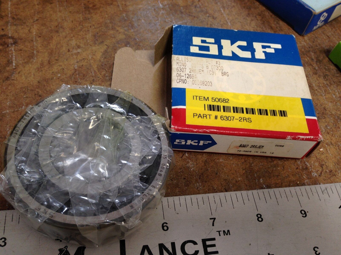 New Skf 6307-2Rs1/C3g Jn,Skf 6307 2Rsjem Bearing 6 15 004B - Explorer,Sk