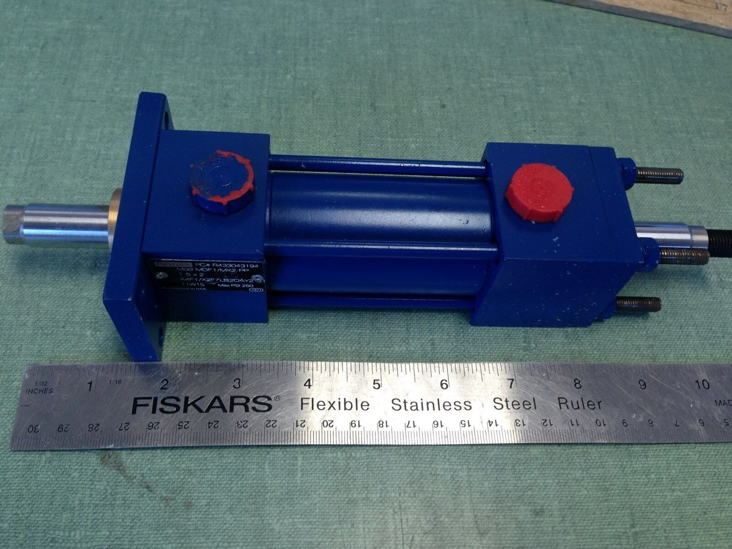 New Rexroth Pneumatic Cylinder Mdf1/Mx2-Pp,Pc# R433043194,1 5X2,A4f1/2F7lb2,Bi