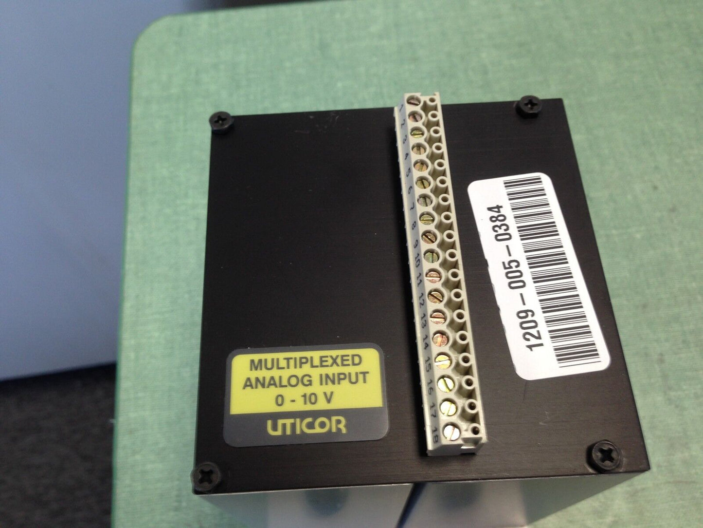 Uticor Technology 75M37 Multiplexed Analog Input, 0-10 V,Da