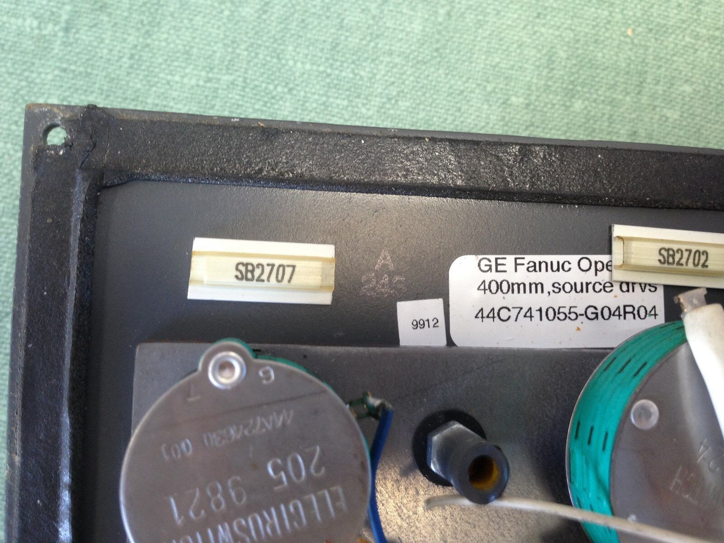 Ge Fanuc 44C741055-G04r04 ,G.E. Fanuc 44C741055-G04r04 Control Panel,400Mm,Hc,He