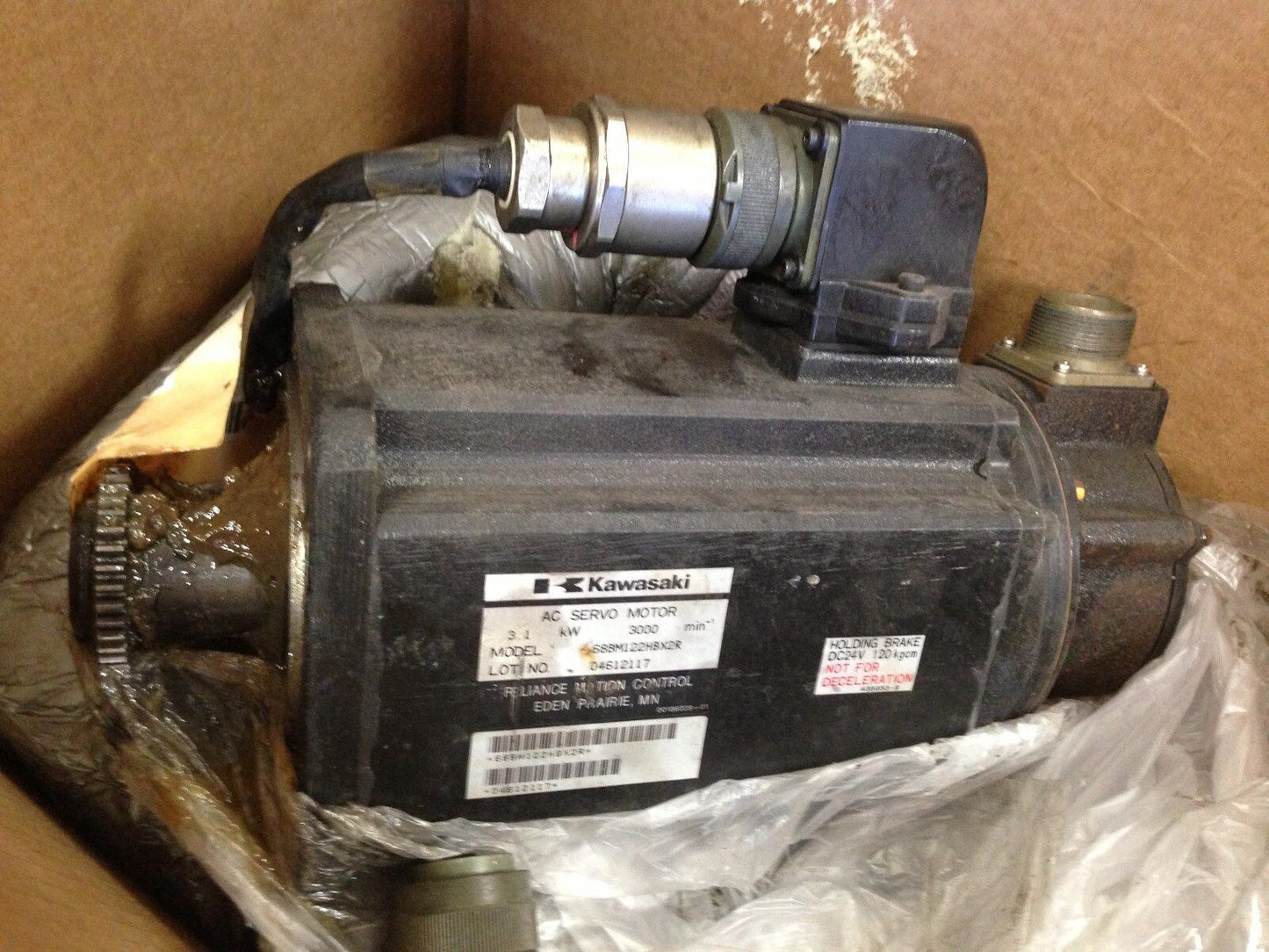 Kawasaki 68Bm122hbx2r Ac Servo Motor,3000 Rpm,3.1 Kw 04612117,688M122hbx2r,Td