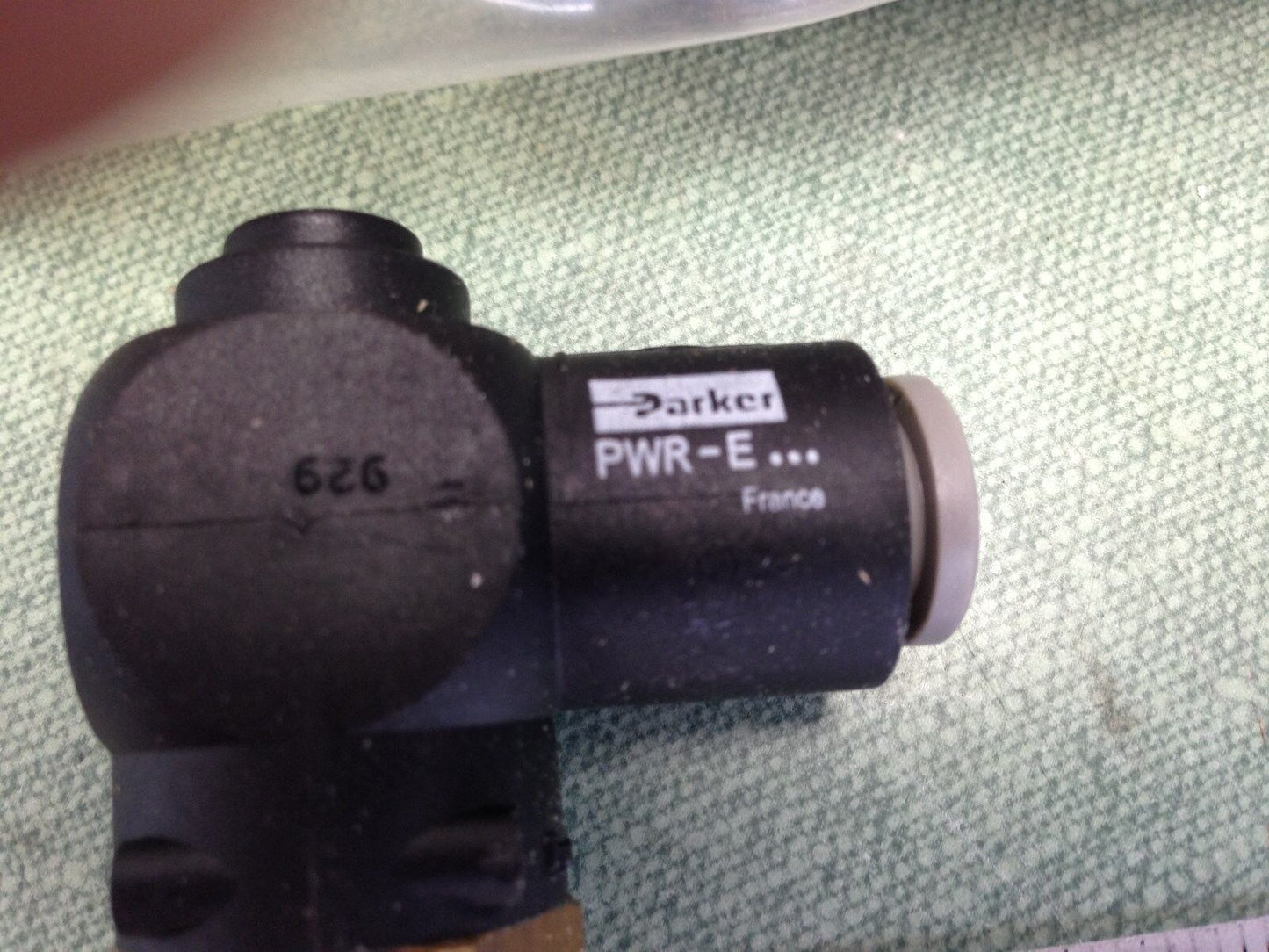 10 Parker Pwre14937 Speed Regulator Valves, 3/8"-Npt, Flow Control Pwr-E