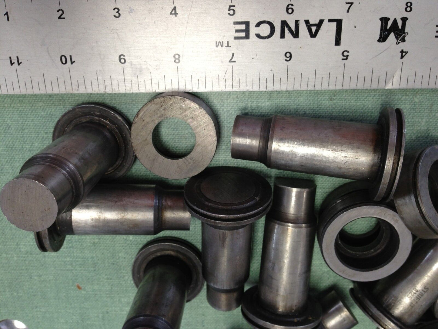 Lot 10 Sets Strippit Round .8125,.818 Punch Die, 0.8125" 13 Punches,10 Dies,To