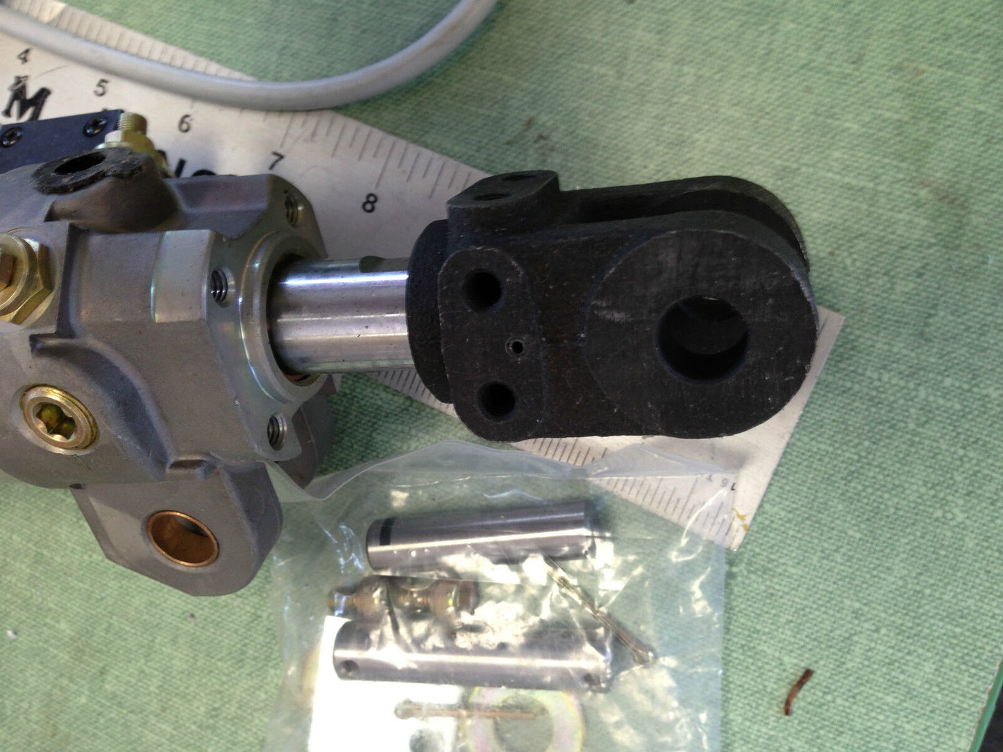 Smc Ckp1a50-100Y-P74-376-X738 Pneumatic Clamp Cylinder,Smc Ckp1a50-100Y-P7,Tc