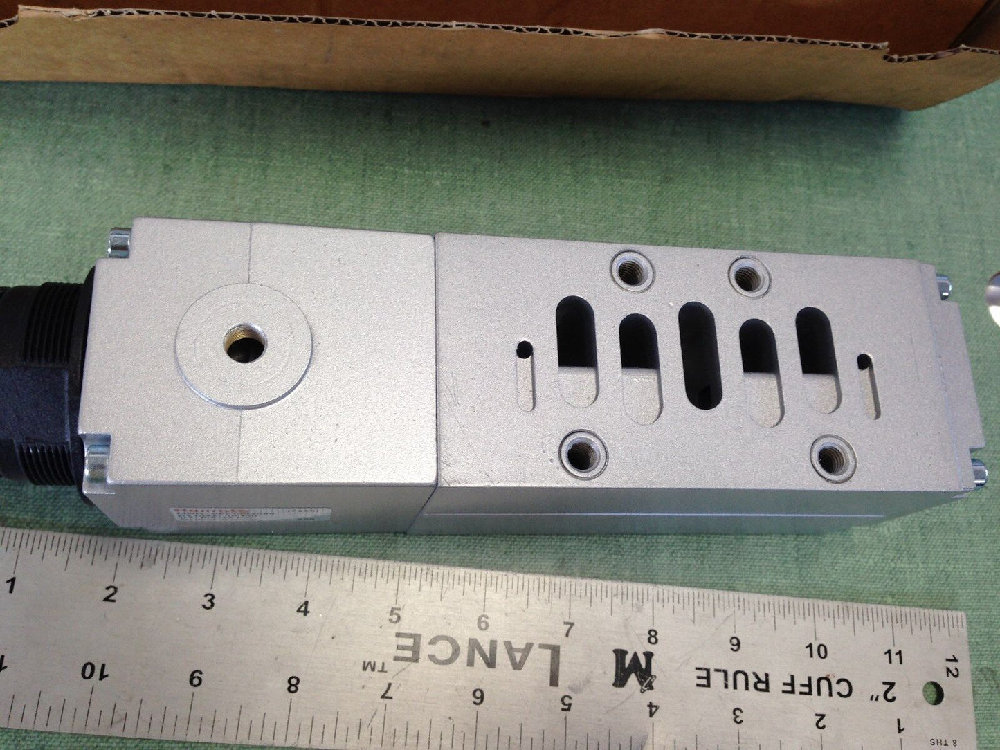 New Rexroth 0821302050 Pneumatic Pressure Regulator Valve,7290,16Bar,Ap