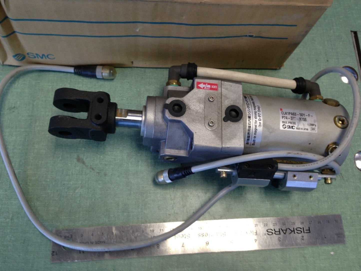 New Smc Clk1pa63-50Y-F-P74-376-X738 Pneumatic Cylinder/Clamp, Clk1pa63-50Y-F,Ta