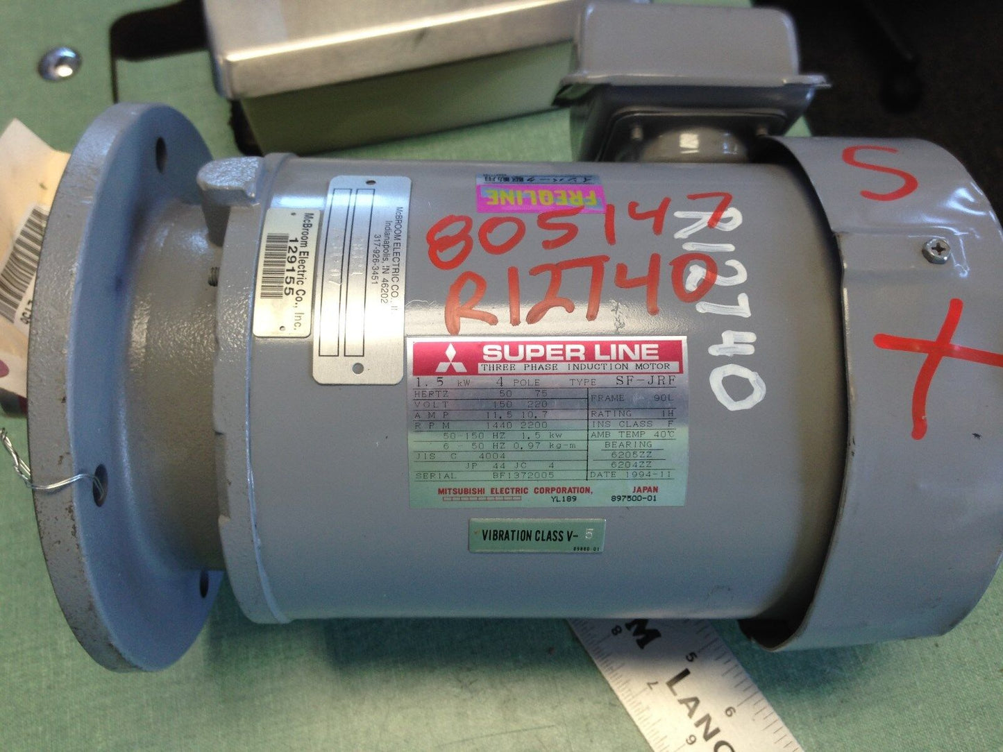 Mitsubishi Sf-Jrf Superline Three-Phase Induction Motor,1.5Kw,4-Pole,070194,Se