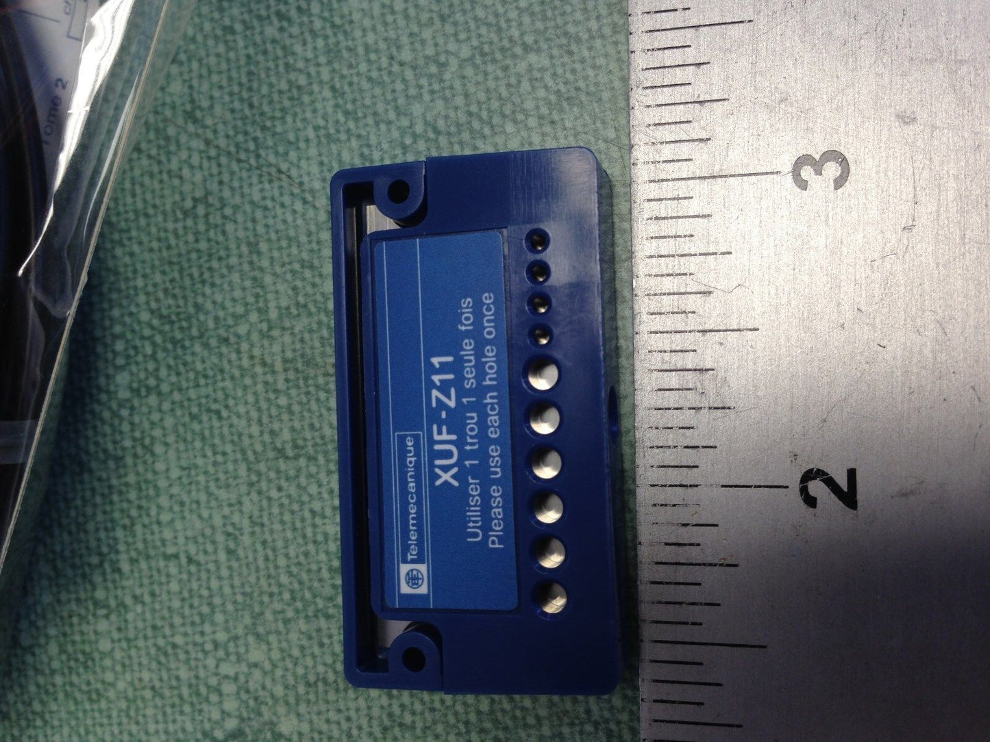 New Telemecanique Xuf-Z921 Fiber Optics Xuf-Z11,Bb
