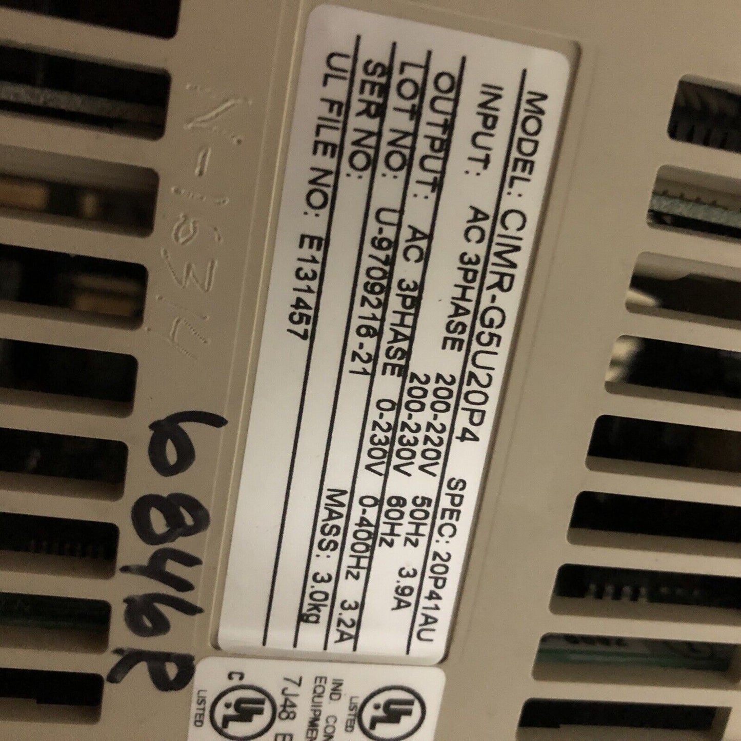 Yaskawa Cimr-G5u20p4 Ac Drive,3 Ph 200-230 Vac,3.9 Amp,G5u-43P7,Yplt31001-1G,Aa