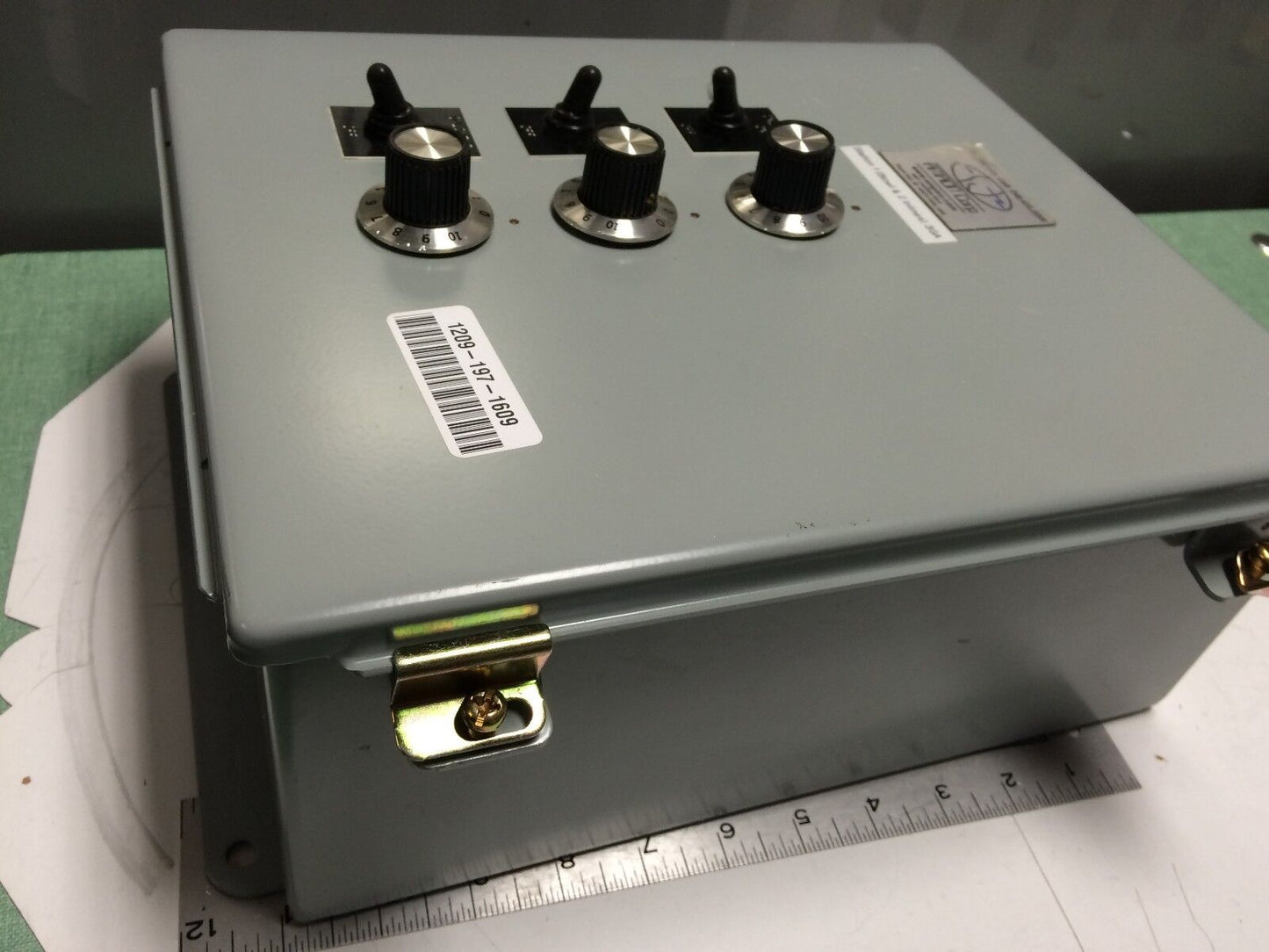New Ampion 3Ga Hopper Bowl Controller,115Vac/ 15A,A-1210Ch,Bv