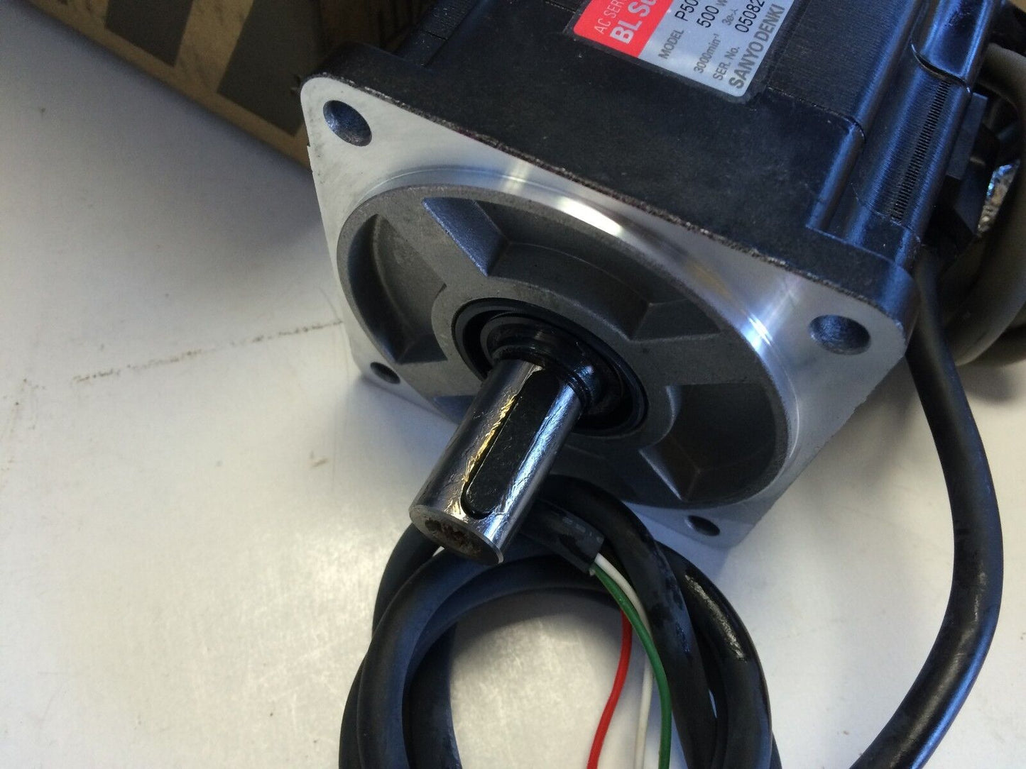 New Sanyo Denki P50b08050dxe00 Bl Super P5 Ac Servo Motor,500 W,200 V, 3.9 A,Bq