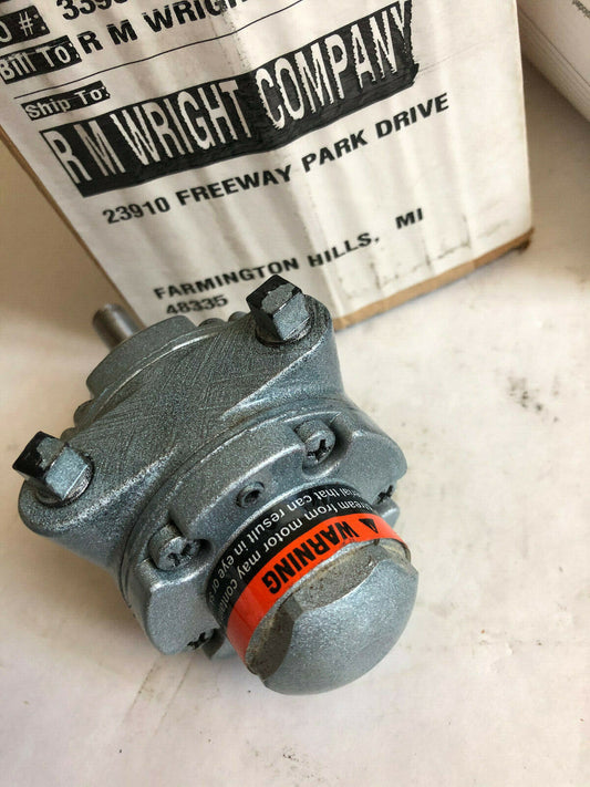New Gast 1Am-Nrv-39C Air Motor, 100 Psi, 3/8" Shaft Diameter,Tl